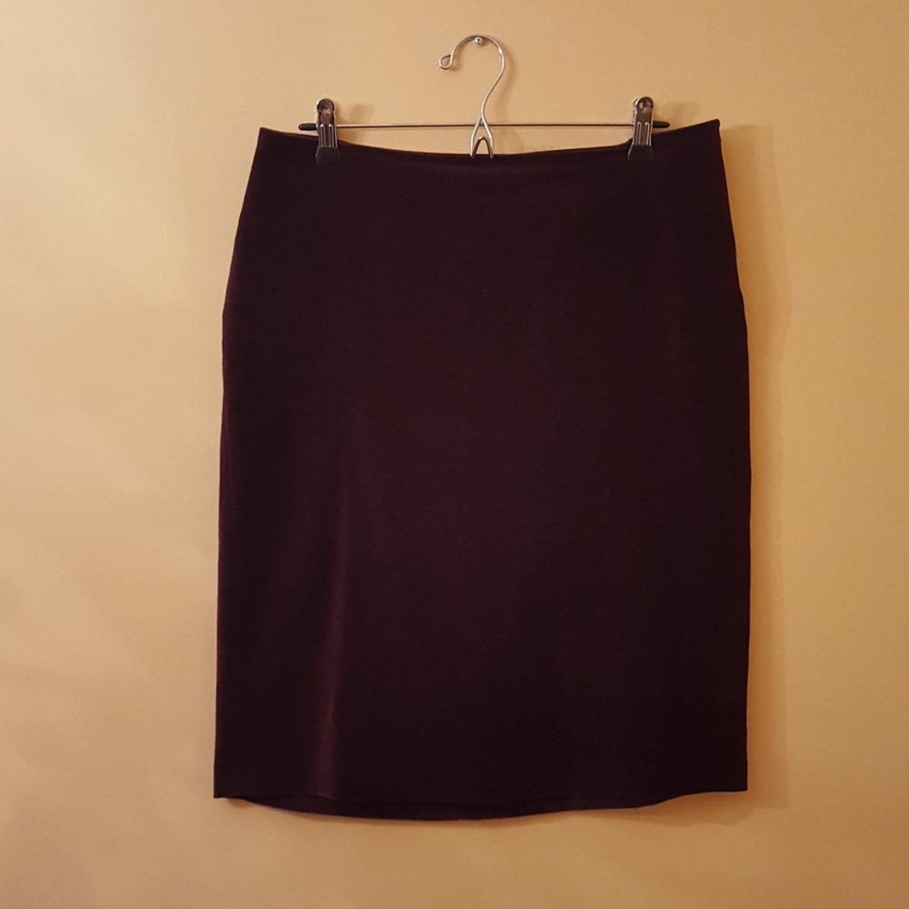 Save The Queen Pencil velvet skirt